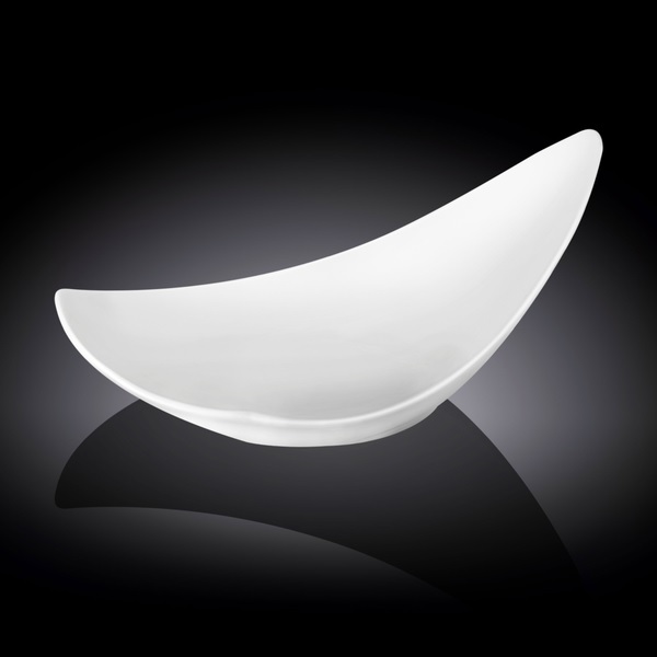 Салатник 310*155 мм. 300 мл. h=95 мм. приподнятый край Wilmax /1/3/24/