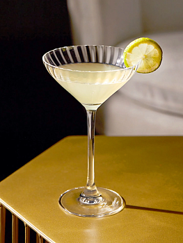 Бокал для коктейлей 210 мл. D=114, H=179мм "Симметрия"