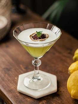 Бокал для коктейлей 238 мл, D=117, H=150 мм "Даймонд"