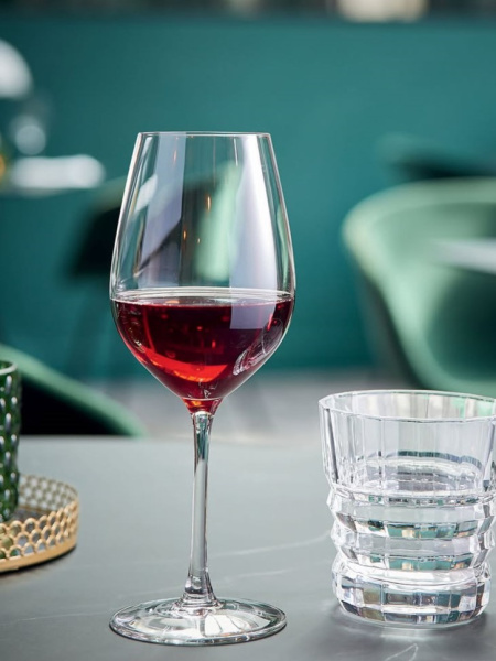 Elegance in wine service at the table  Sequence